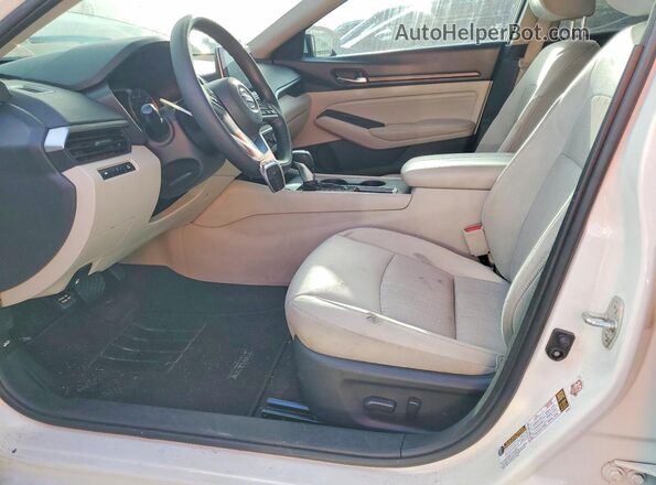 1N4BL4BV7LC179145 2020 NISSAN ALTIMA White Front interior view
