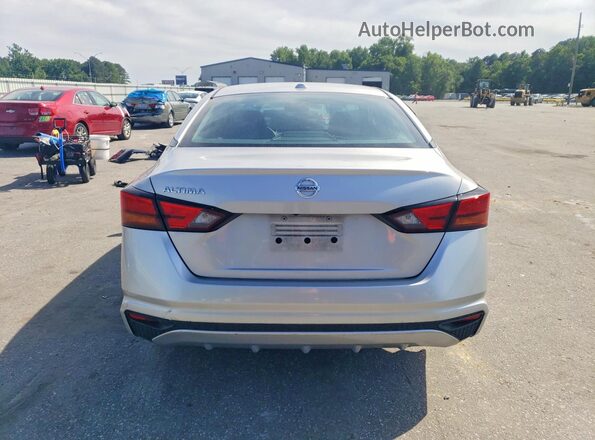 1N4BL4BV7LC212807 2020 NISSAN ALTIMA Серебряный Вид сзади
