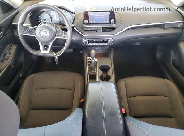1N4BL4BV7MN352989 2021 NISSAN ALTIMA Silver Dashboard view