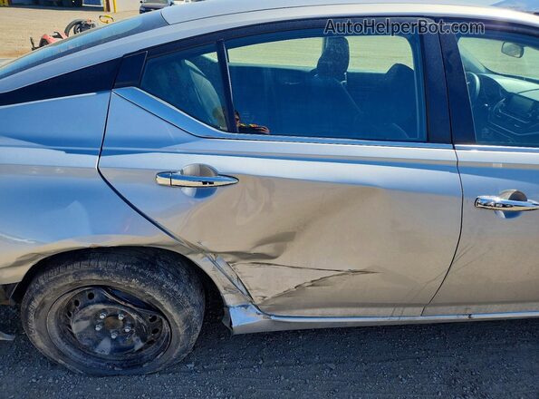 1N4BL4BV7NN410648 2022 NISSAN ALTIMA Silver უკანა სავარძლების ხედი