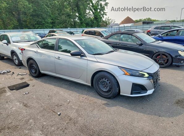 1N4BL4BV8RN348151 2024 NISSAN ALTIMA Silver Przód prawy