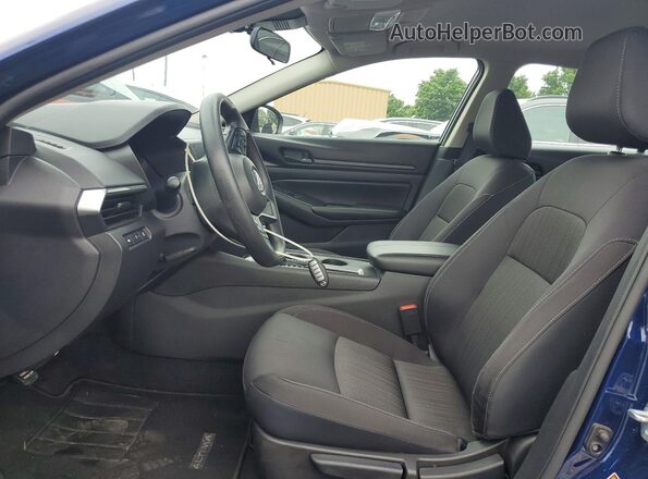 1N4BL4BV8RN409336 2024 NISSAN ALTIMA Blue Widok wnętrza z przodu