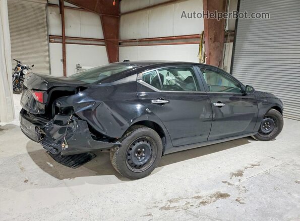 1N4BL4BV9LC134076 2020 NISSAN ALTIMA Черный Задняя правая четверть