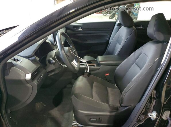 1N4BL4BV9LC134076 2020 NISSAN ALTIMA Черный Вид салона спереди