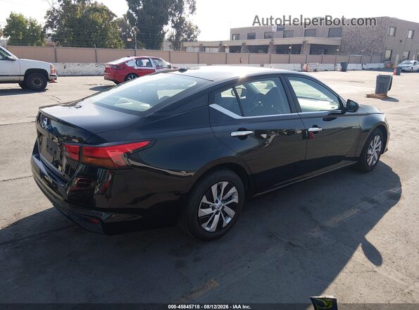1N4BL4BV9LC223758 2020 NISSAN ALTIMA Черный Задняя правая четверть