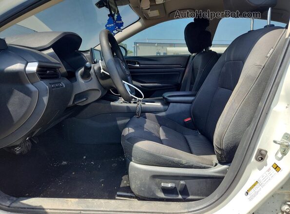 1N4BL4BV9MN313689 2021 NISSAN ALTIMA Белый Вид салона спереди