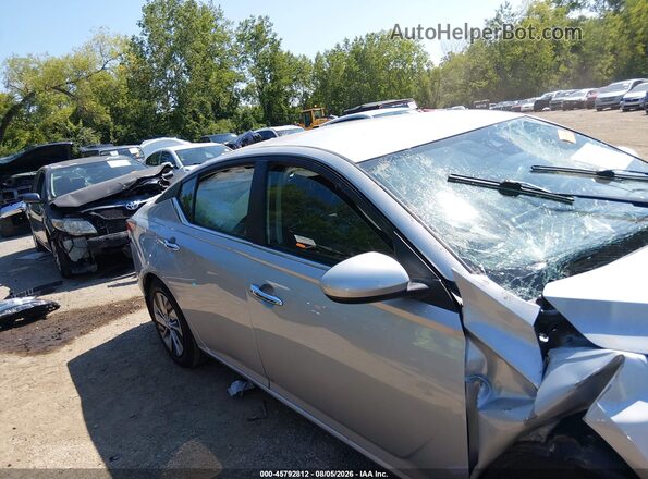 1N4BL4BV9NN361498 2022 NISSAN ALTIMA Silver Widok zestawu wskaźników
