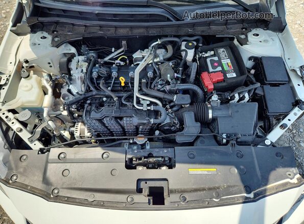 1N4BL4BV9NN406956 2022 NISSAN ALTIMA White Widok wnętrza z tyłu