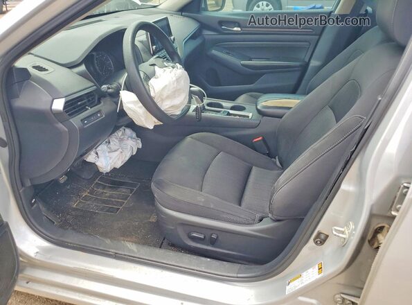 1N4BL4BVXKN323967 2019 NISSAN ALTIMA Silver Widok wnętrza z przodu