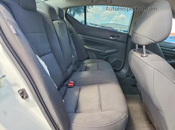1N4BL4BVXMN359676 2021 NISSAN ALTIMA White Vista de los asientos traseros