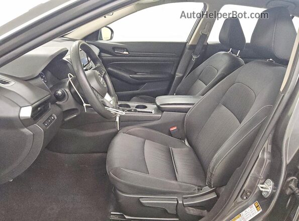 1N4BL4BVXNN355595 2022 NISSAN ALTIMA Gray Front interior view