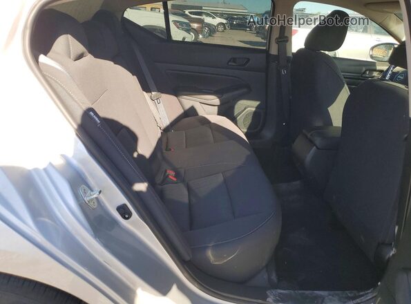 1N4BL4BVXRN301770 2024 NISSAN ALTIMA Silver Vista de los asientos traseros