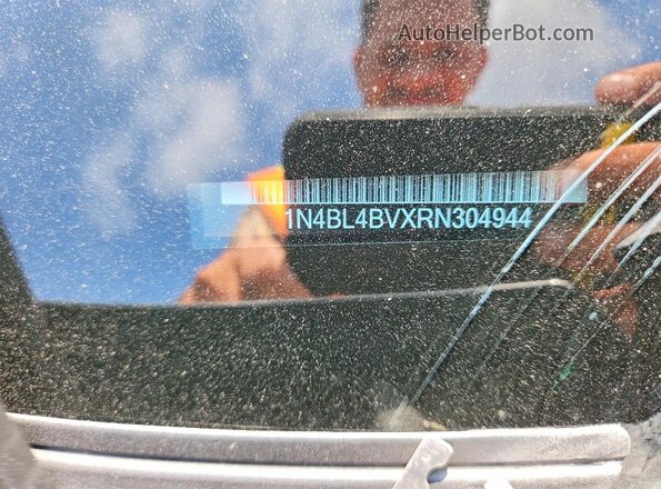 1N4BL4BVXRN304944 2024 NISSAN ALTIMA Gray Vista del compartimento del motor
