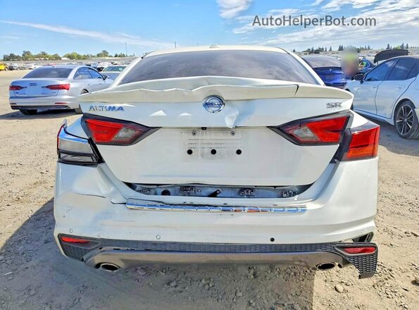 1N4BL4CV0LC144963 2020 NISSAN ALTIMA Белый Вид сзади