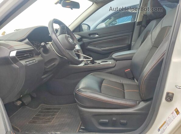 1N4BL4CV0NN345964 2022 NISSAN ALTIMA White Vista interior delantera