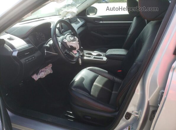 1N4BL4CV0PN320100 2023 NISSAN ALTIMA Silver Front interior view
