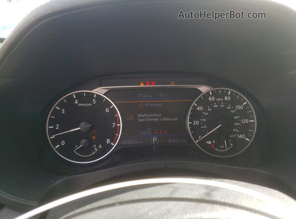 1N4BL4CV0PN320100 2023 NISSAN ALTIMA Silver Instrument cluster view