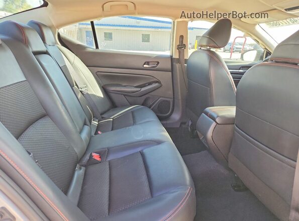 1N4BL4CV0PN320100 2023 NISSAN ALTIMA Silver Rear seats view