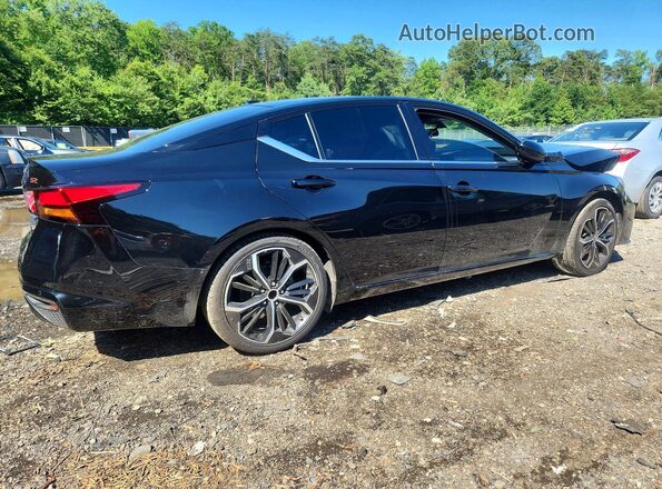 1N4BL4CV0PN358099 2023 NISSAN ALTIMA Черный Задняя правая четверть