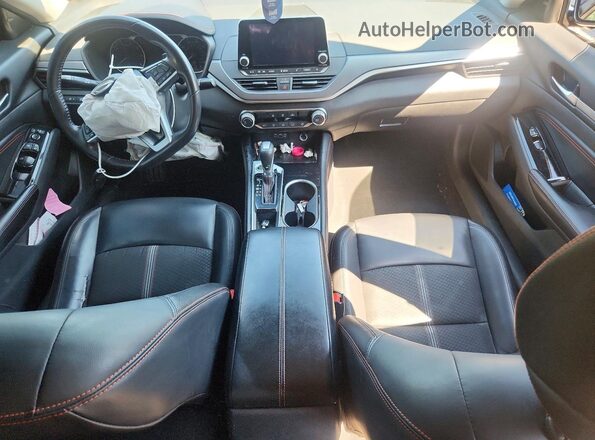1N4BL4CV0PN358099 2023 NISSAN ALTIMA Черный Вид панели приборов