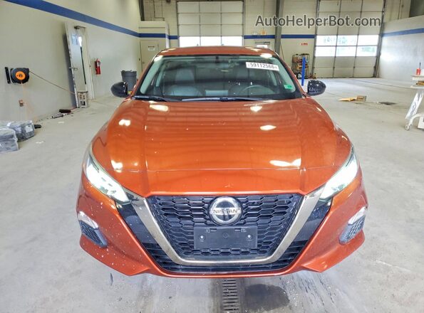 1N4BL4CV1KC112554 2019 NISSAN ALTIMA Оранжевый Вид спереди