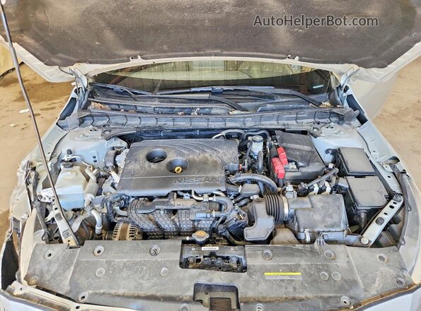 1N4BL4CV1LC202501 2020 NISSAN ALTIMA Silver Вид задньої частини салону