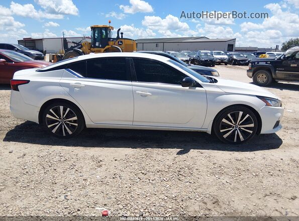 1N4BL4CV1LC203275 2020 NISSAN ALTIMA White უკანა სალონის ხედი