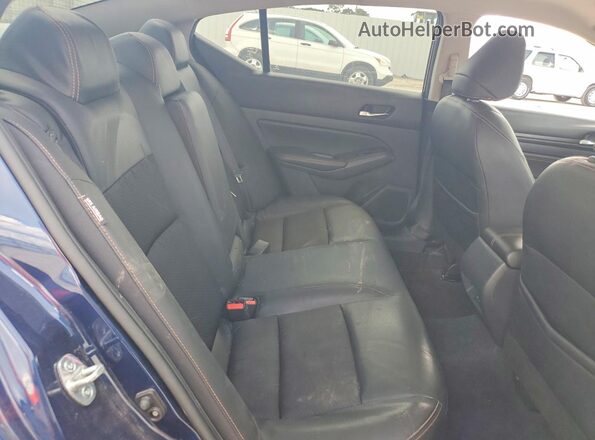 1N4BL4CV1MN382133 2021 NISSAN ALTIMA Blue Rear seats view