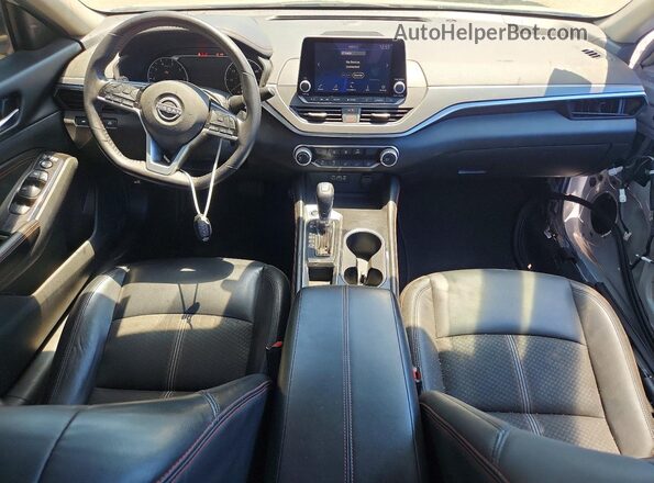 1N4BL4CV1PN323877 2023 NISSAN ALTIMA Серый Вид панели приборов