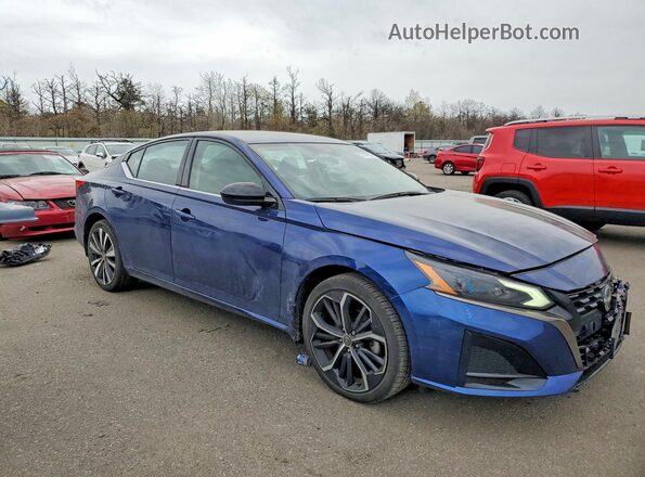 1N4BL4CV1RN305740 2024 NISSAN ALTIMA Blue Front right