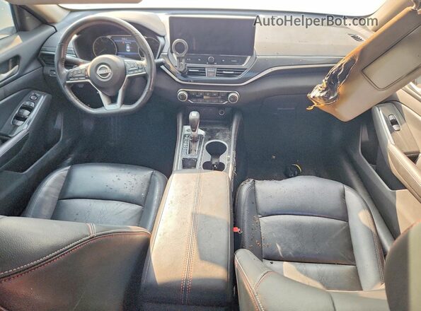 1N4BL4CV1RN392944 2024 NISSAN ALTIMA Gray Dashboard view