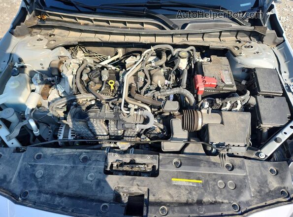 1N4BL4CV1RN392944 2024 NISSAN ALTIMA Gray Rear interior view