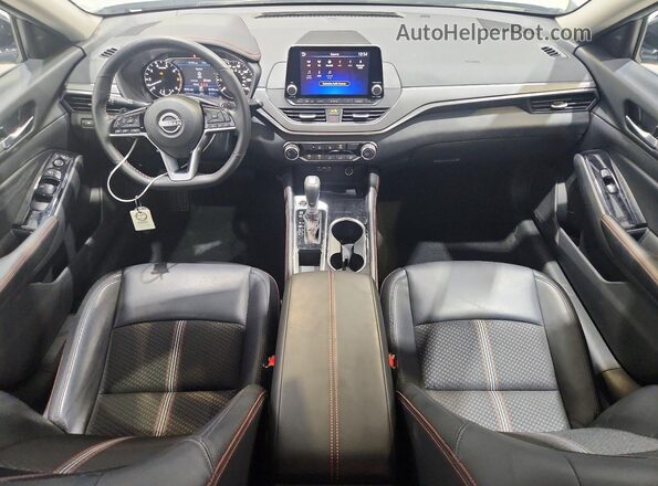 1N4BL4CV1SN430176 2025 NISSAN ALTIMA Серебряный Вид панели приборов