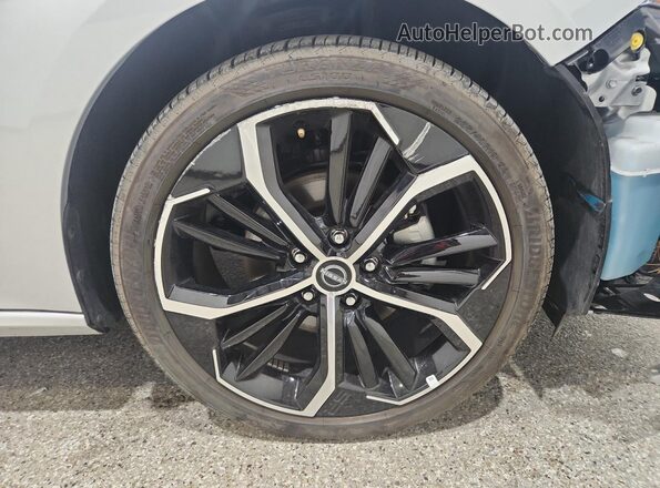 1N4BL4CV1SN430176 2025 NISSAN ALTIMA Серебряный 