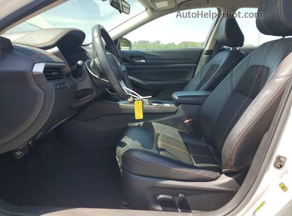 1N4BL4CV2LC251948 2020 NISSAN ALTIMA Белый Вид салона спереди
