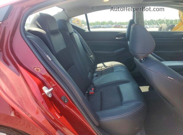 1N4BL4CV2MN407752 2021 NISSAN ALTIMA Red Vista de los asientos traseros