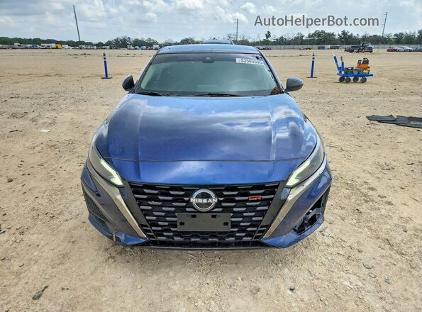 1N4BL4CV2RN411047 2024 NISSAN ALTIMA Blue Вид спереду