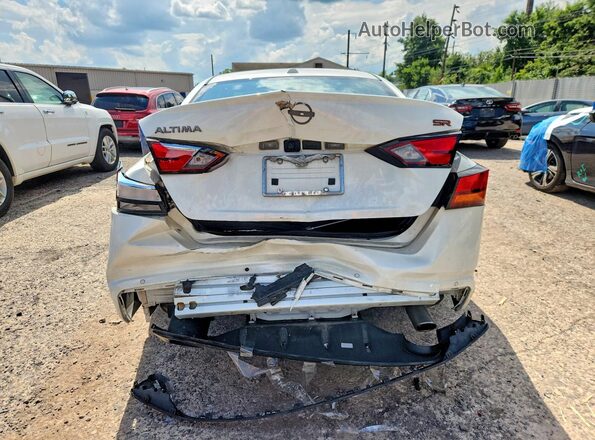 1N4BL4CV2RN424025 2024 NISSAN ALTIMA White Հետևի տեսք