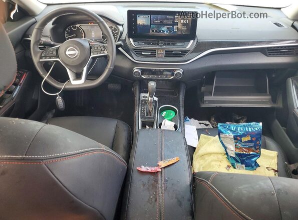 1N4BL4CV2SN310872 2025 NISSAN ALTIMA Blue Dashboard view