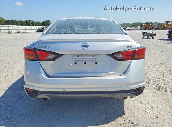 1N4BL4CV3LC229361 2020 NISSAN ALTIMA Silver უკანა ხედი