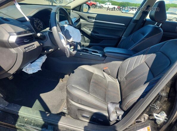 1N4BL4CV3SN408535 2025 NISSAN ALTIMA Черный Вид салона спереди