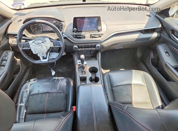 1N4BL4CV4LC188450 2020 NISSAN ALTIMA Серый Вид панели приборов