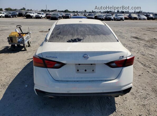 1N4BL4CV4LC240241 2020 NISSAN ALTIMA White უკანა ხედი