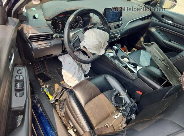 1N4BL4CV4MN325666 2021 NISSAN ALTIMA Blue Dashboard view