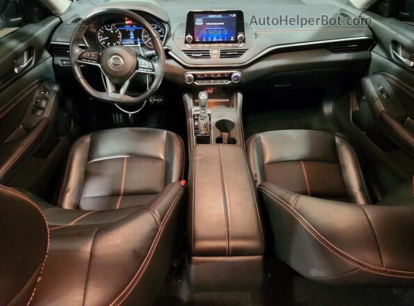 1N4BL4CV4MN340068 2021 NISSAN ALTIMA Gray Dashboard view