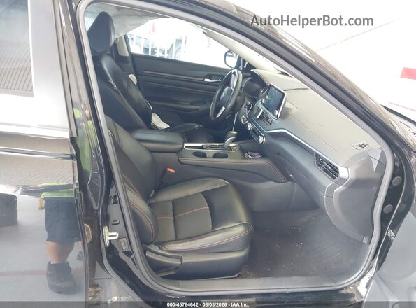 1N4BL4CV4NN346230 2022 NISSAN ALTIMA Black Widok wnętrza z przodu