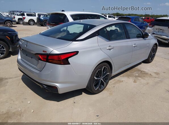 1N4BL4CV4RN429842 2024 NISSAN ALTIMA Silver Trasero derecho