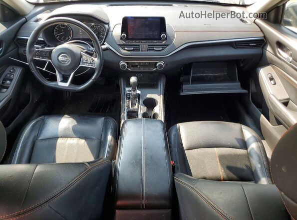 1N4BL4CV5KC120012 2019 NISSAN ALTIMA Silver VIN կոդի պիտակի տեսք