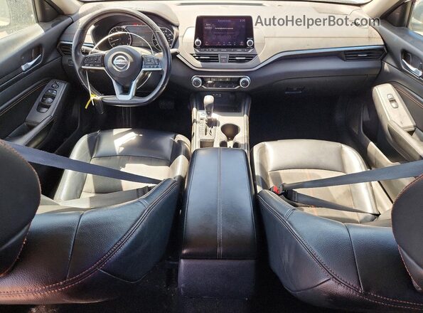 1N4BL4CV5KN309473 2019 NISSAN ALTIMA White Widok deski rozdzielczej