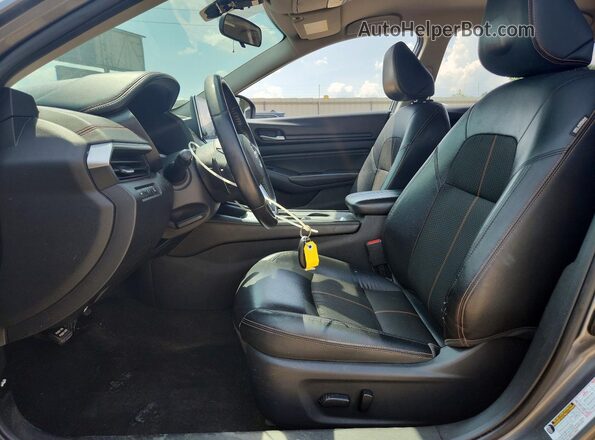 1N4BL4CV5LC182995 2020 NISSAN ALTIMA Gray Widok wnętrza z przodu